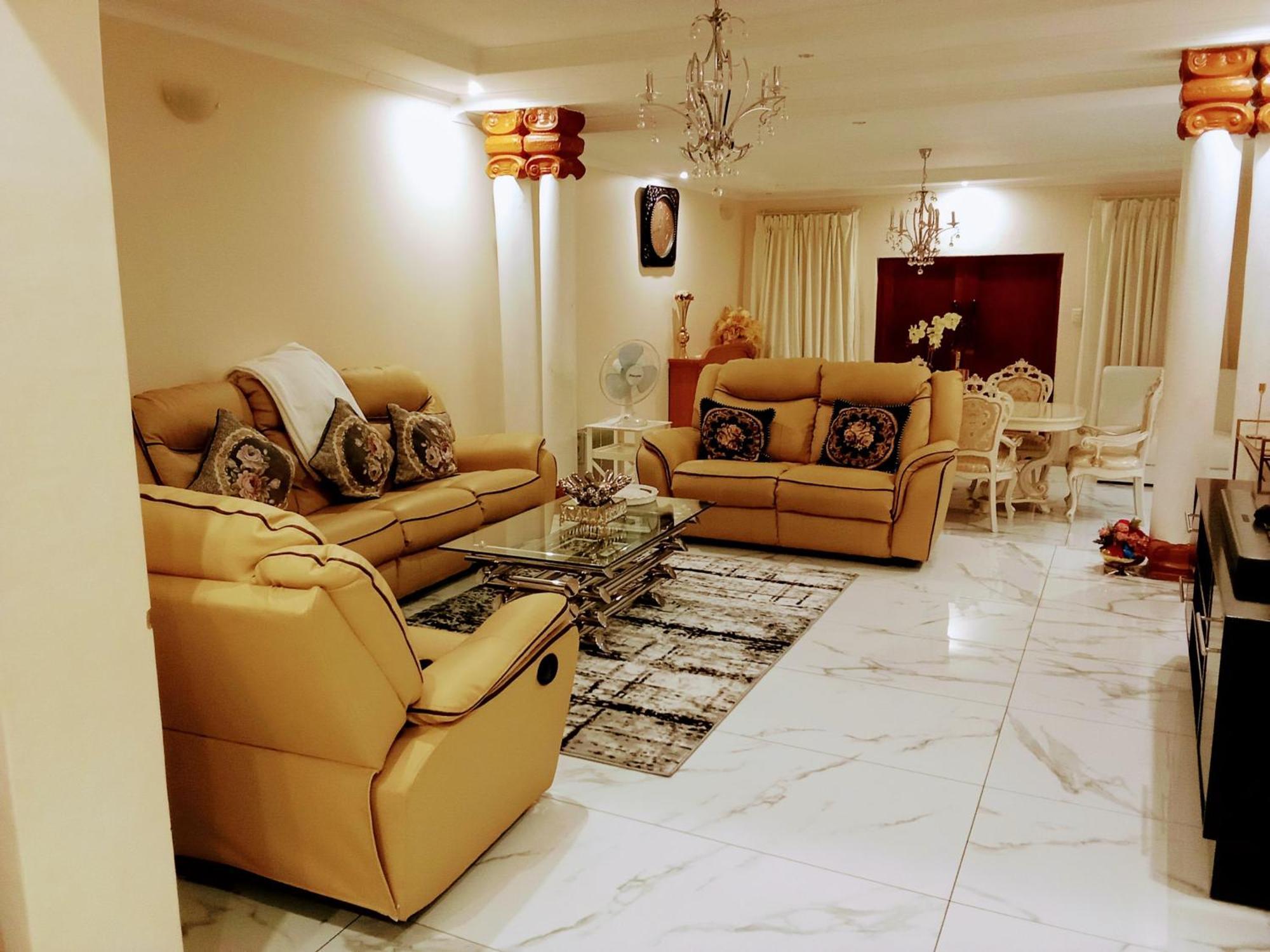 The Classic House B&B Manzini Exterior photo